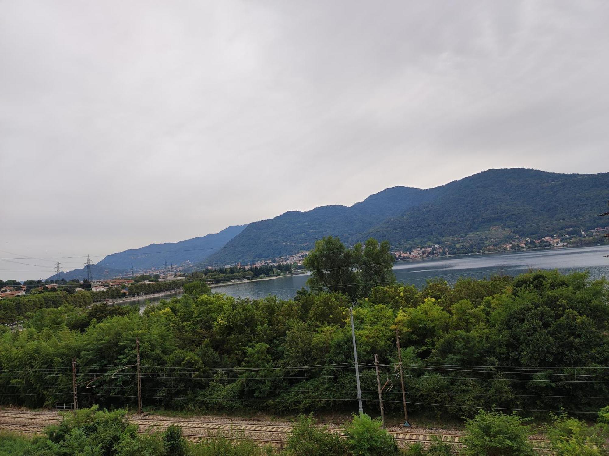 Terrazzo Sul Lago Лекко Экстерьер фото